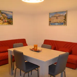 La Luna Town House Sliema
